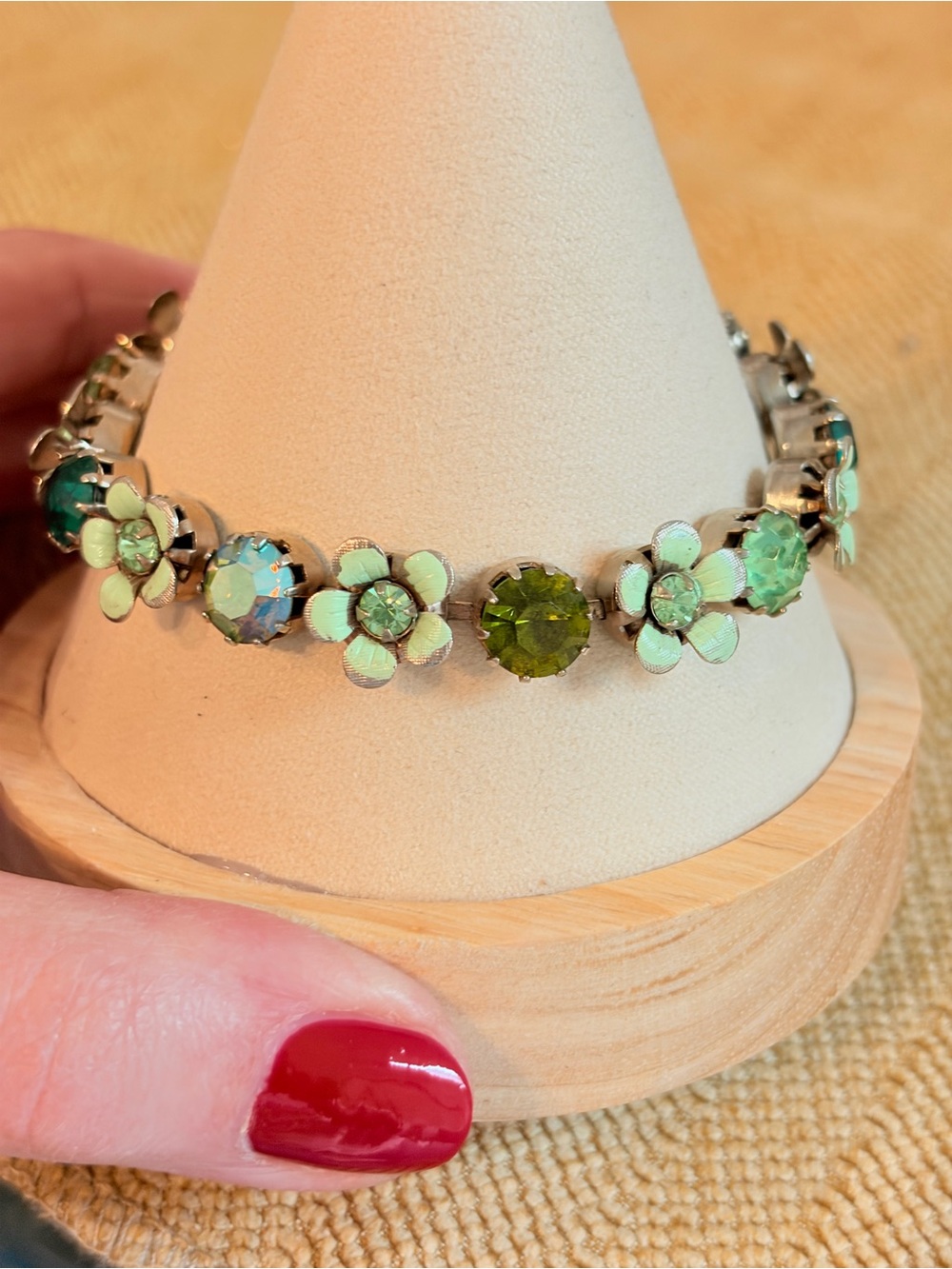 Weiss vintage floral bracelet